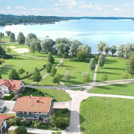 Ferienwohnungen Haus Am See Bernau am Chiemsee Eksteriør billede